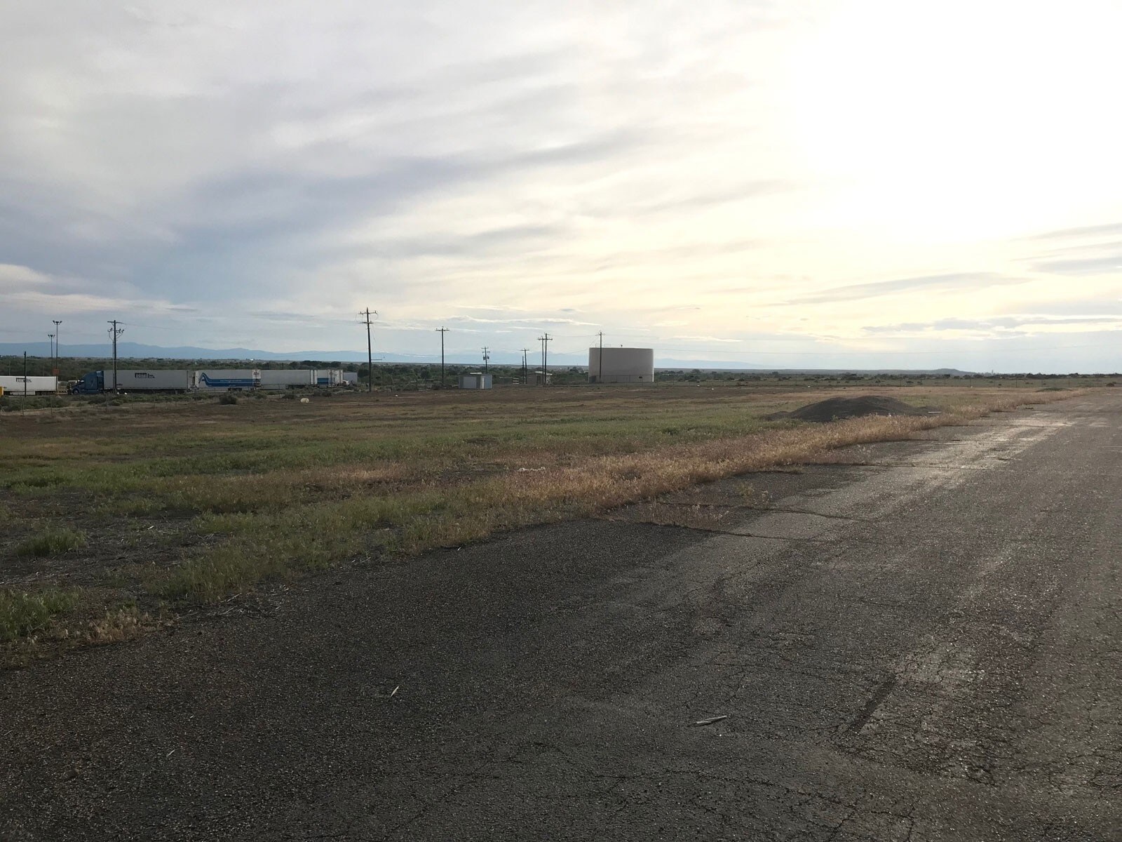 1205 Hwy 20, Boise, ID à louer Photo principale- Image 1 de 2