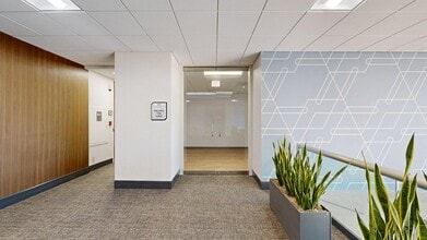 5901 Peachtree Dunwoody Rd NE, Atlanta, GA for lease Interior Photo- Image 1 of 14