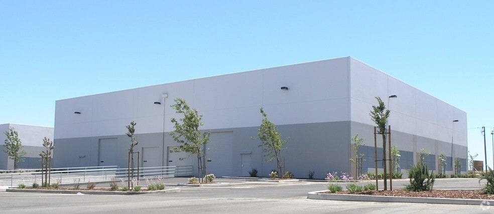 2220 Cordelia Rd, Fairfield, CA for lease - Building Photo - Image 3 of 13
