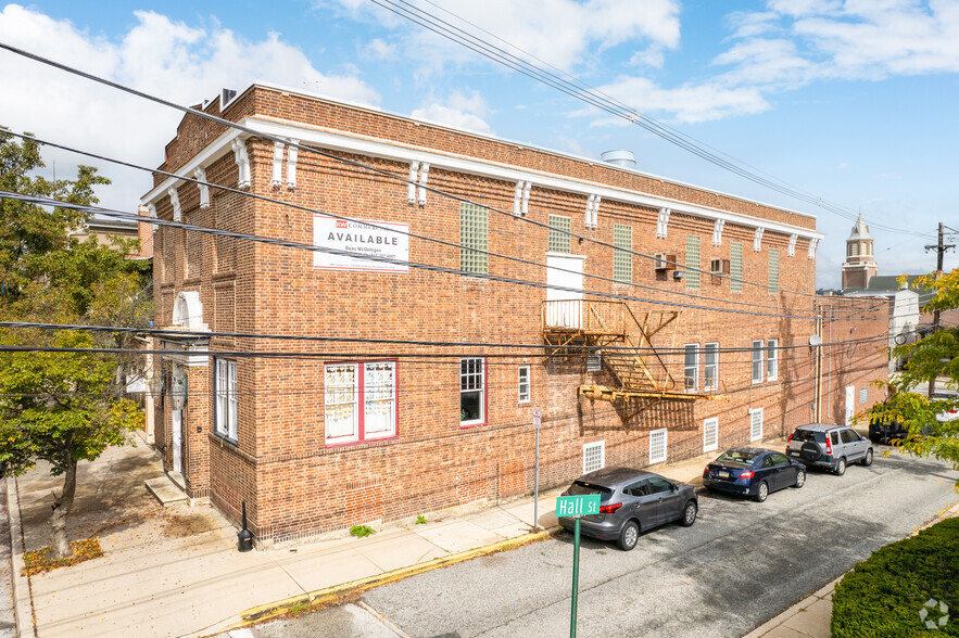 119 S Main St, Phoenixville, PA for sale - Building Photo - Image 1 of 1