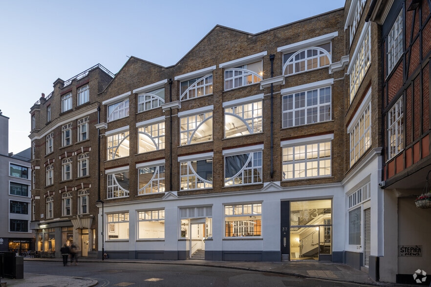 32-34 Gresse St, Londres à louer - Photo du bâtiment - Image 2 de 8