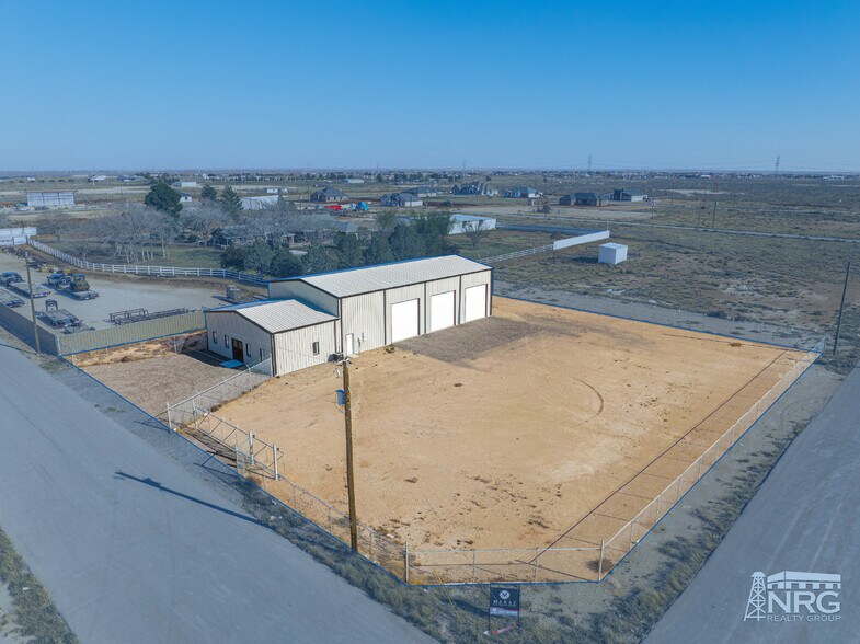 310 Zeus Ln, Odessa, TX à vendre - Photo du bâtiment - Image 2 de 13