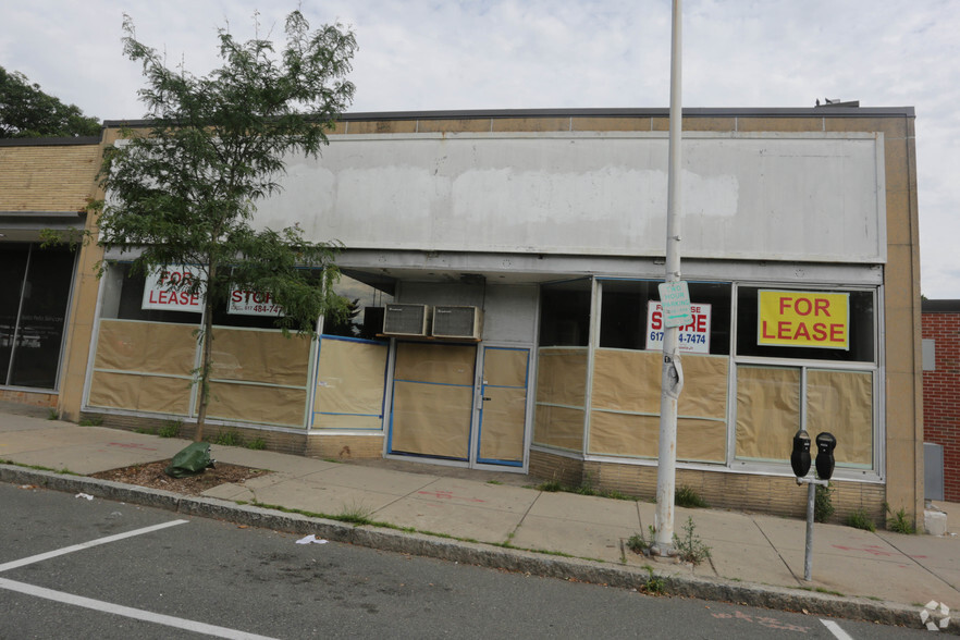 701-705 Mount Auburn St, Cambridge, MA for sale - Primary Photo - Image 1 of 1