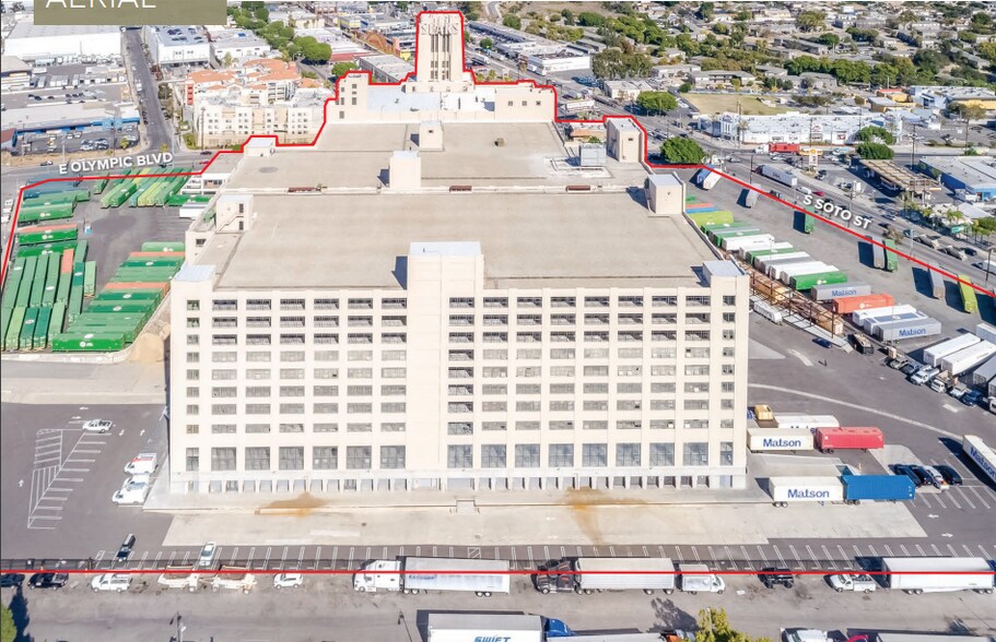 2651 E 12th St, Los Angeles, CA à louer - Photo du bâtiment - Image 2 de 13