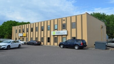 2738 Winnetka Ave N, New Hope, MN for lease Interior Photo- Image 1 of 1