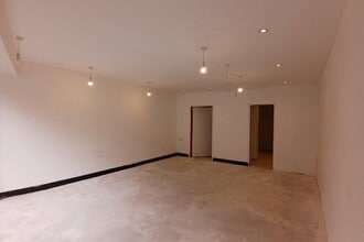 6 Kings Rd E, Swanage for lease Interior Photo- Image 1 of 3