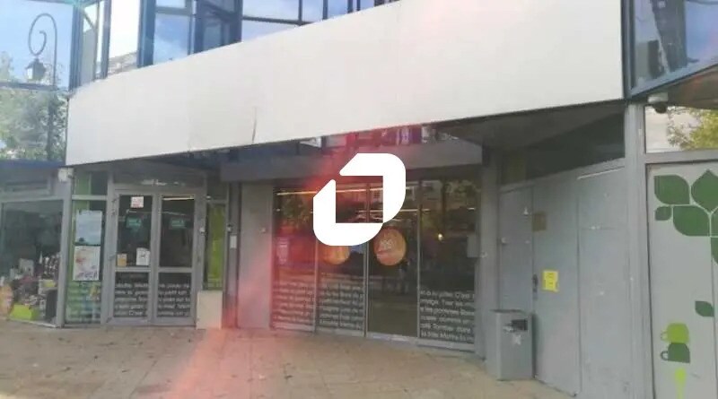 Commerce de détail dans Saint-Maur-des-Fossés à louer - Photo du bâtiment - Image 3 de 5