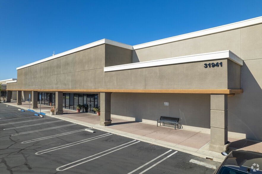 31911-31991 Dove Canyon Dr, Trabuco Canyon, CA for lease - Building Photo - Image 3 of 3