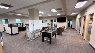 517 Alcove Rd, Mooresville, NC à louer Photo intérieure- Image 2 de 11