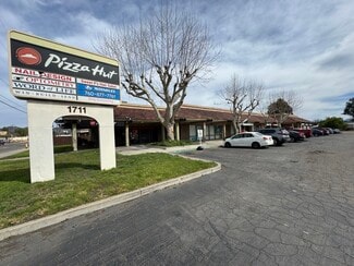 Plus de détails pour 1707-1711 E Valley Pky, Escondido, CA - Commerce de détail à louer