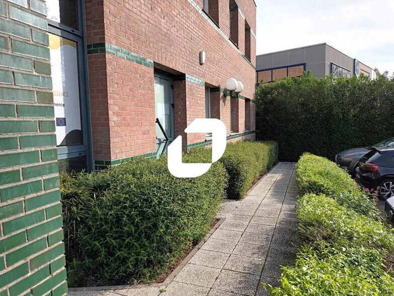 1-3 Allée Lavoisier, Villeneuve-d'Ascq à louer - Photo du bâtiment - Image 2 de 8