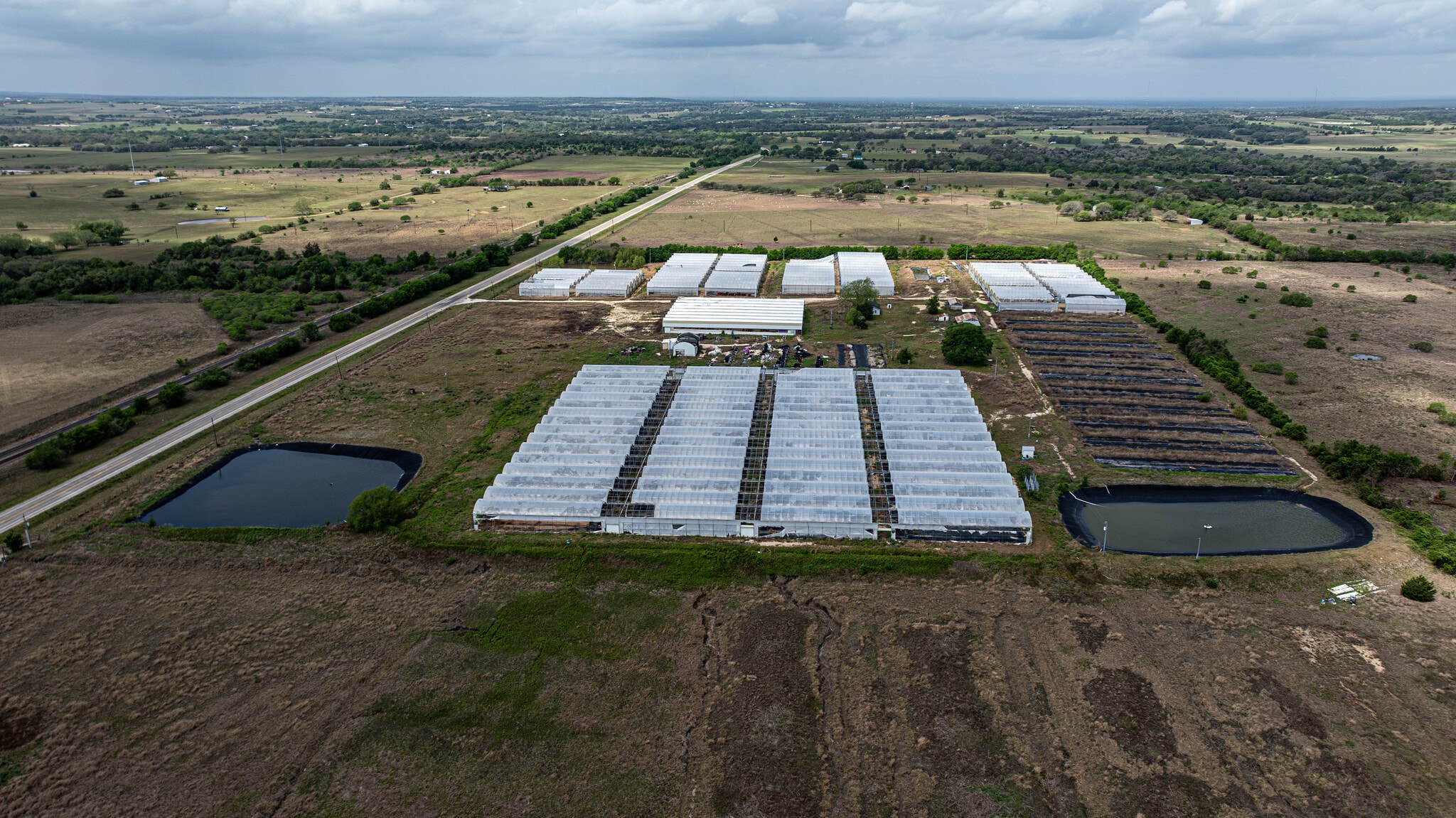 8637 W US Highway 90, Schulenburg, TX for sale Primary Photo- Image 1 of 25