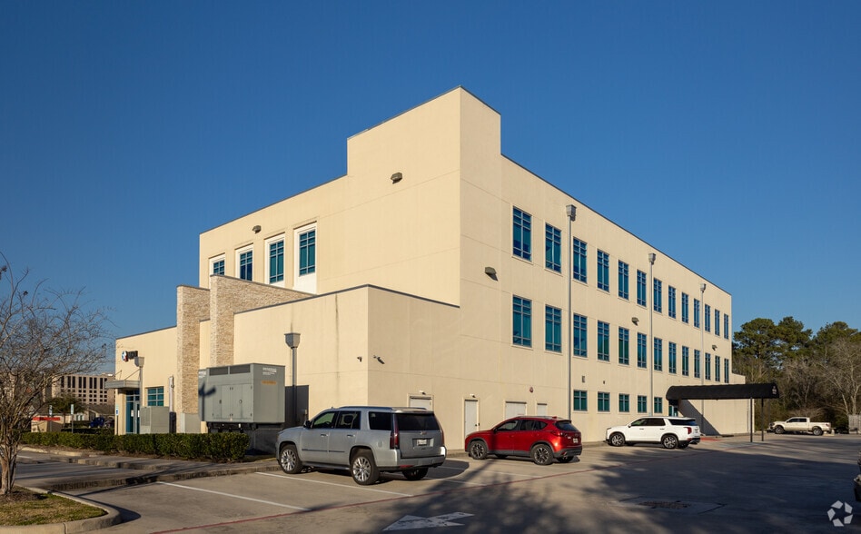13603 Michel Rd, Tomball, TX à louer - Photo du bâtiment - Image 2 de 7