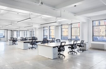 494 Eighth Ave, New York, NY for lease Interior Photo- Image 2 of 4