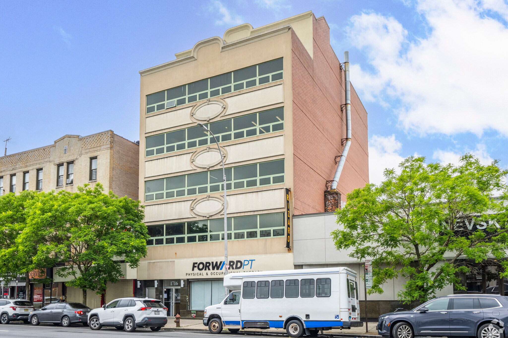 1716 Coney Island Ave, Brooklyn, NY à louer Photo principale- Image 1 de 16