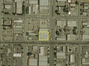 2407 Chester Ave, Bakersfield, CA - AERIAL  map view