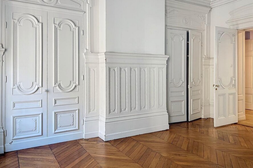 21 Rue D'Algerie, Lyon à vendre - Photo du bâtiment - Image 2 de 7