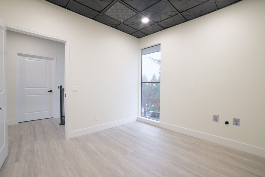 941 Spring St, Placerville, CA à louer - Photo du bâtiment - Image 3 de 5