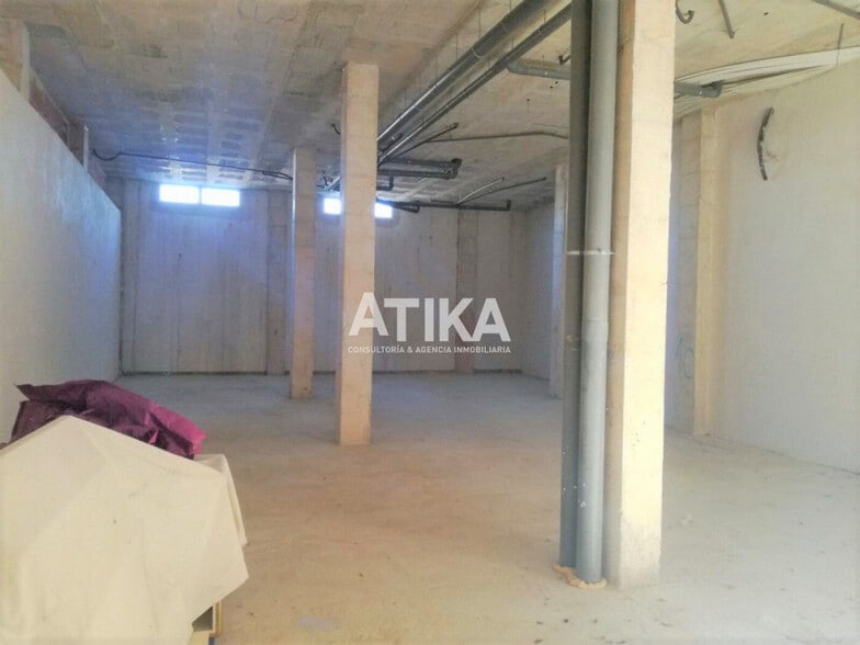 Retail in València, Valencia for lease - Building Photo - Image 2 of 7