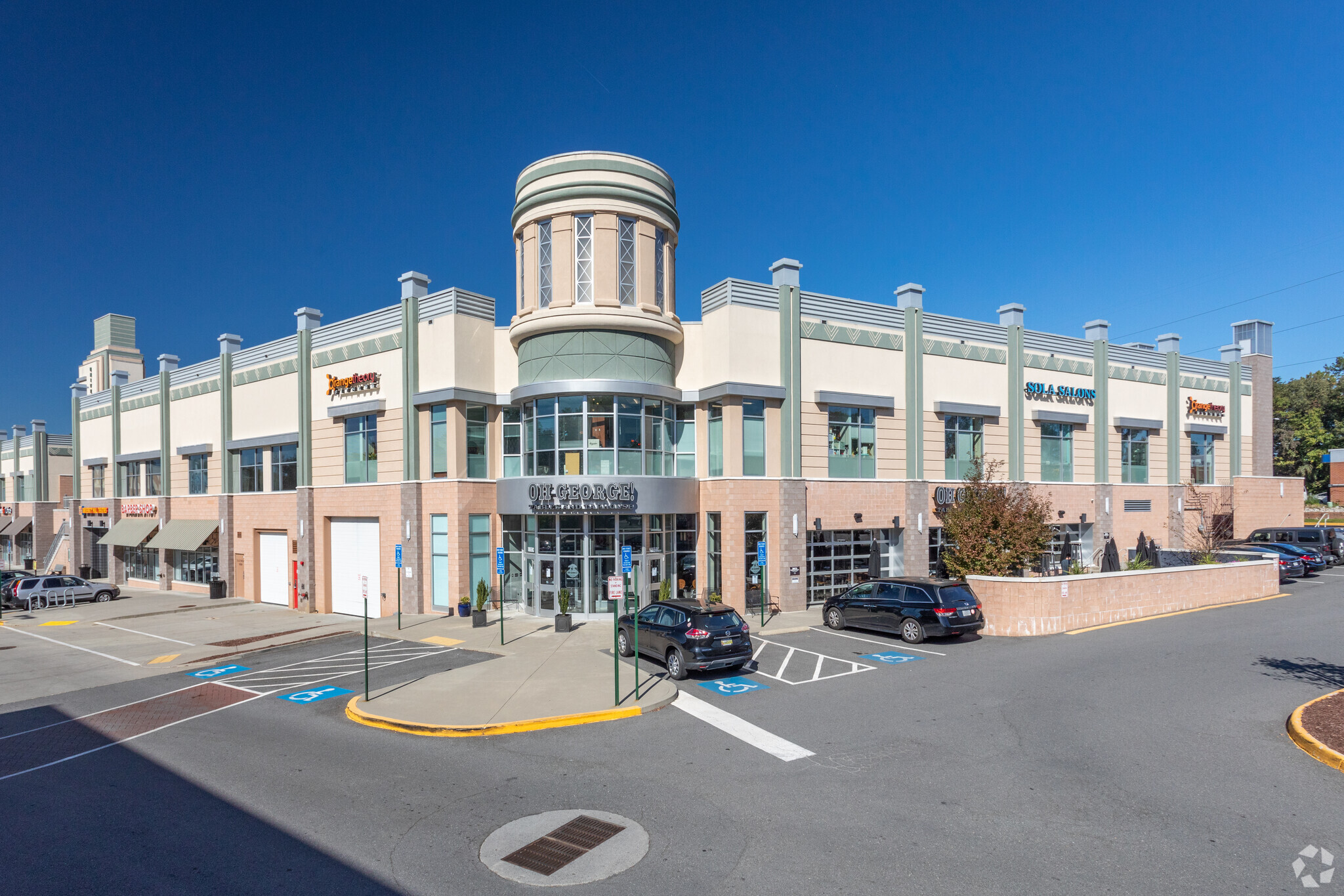 10653-10691 Braddock Rd, Fairfax, VA for lease Primary Photo- Image 1 of 15