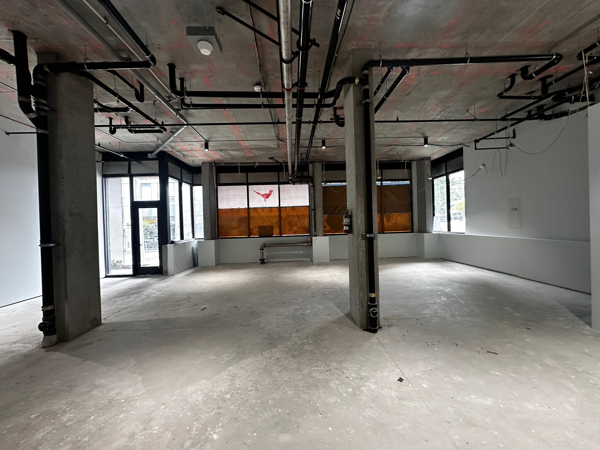 206 5th Ave S, Seattle, WA for lease Interior Photo- Image 1 of 5