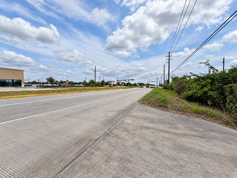 11700 Magnolia Pkwy Pky, Manvel, TX for sale - Building Photo - Image 2 of 6