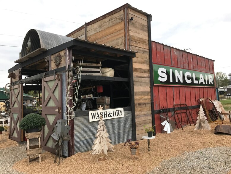 15 Main St, Mammoth Spring, AR à vendre - Photo du bâtiment - Image 3 de 29