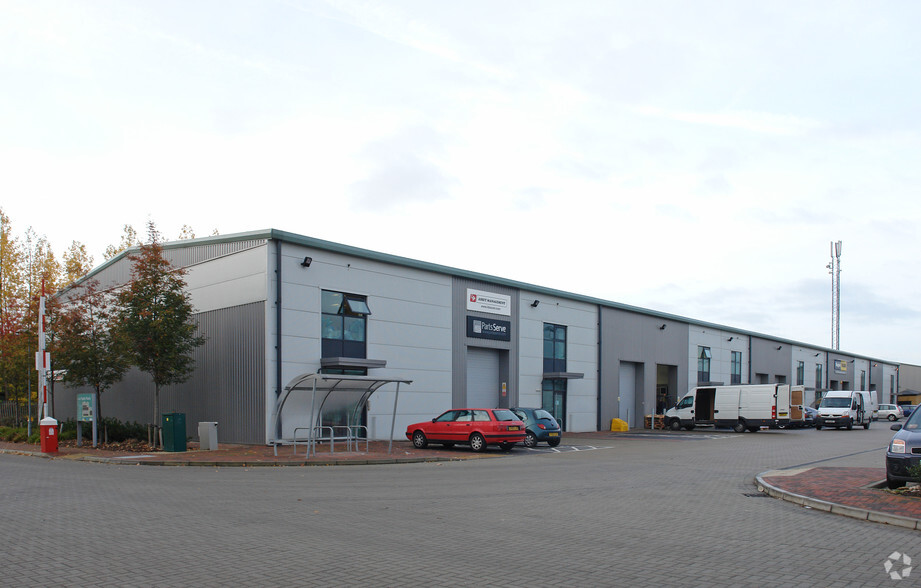 Thurrock Trade Park, Grays for lease - Primary Photo - Image 1 of 4