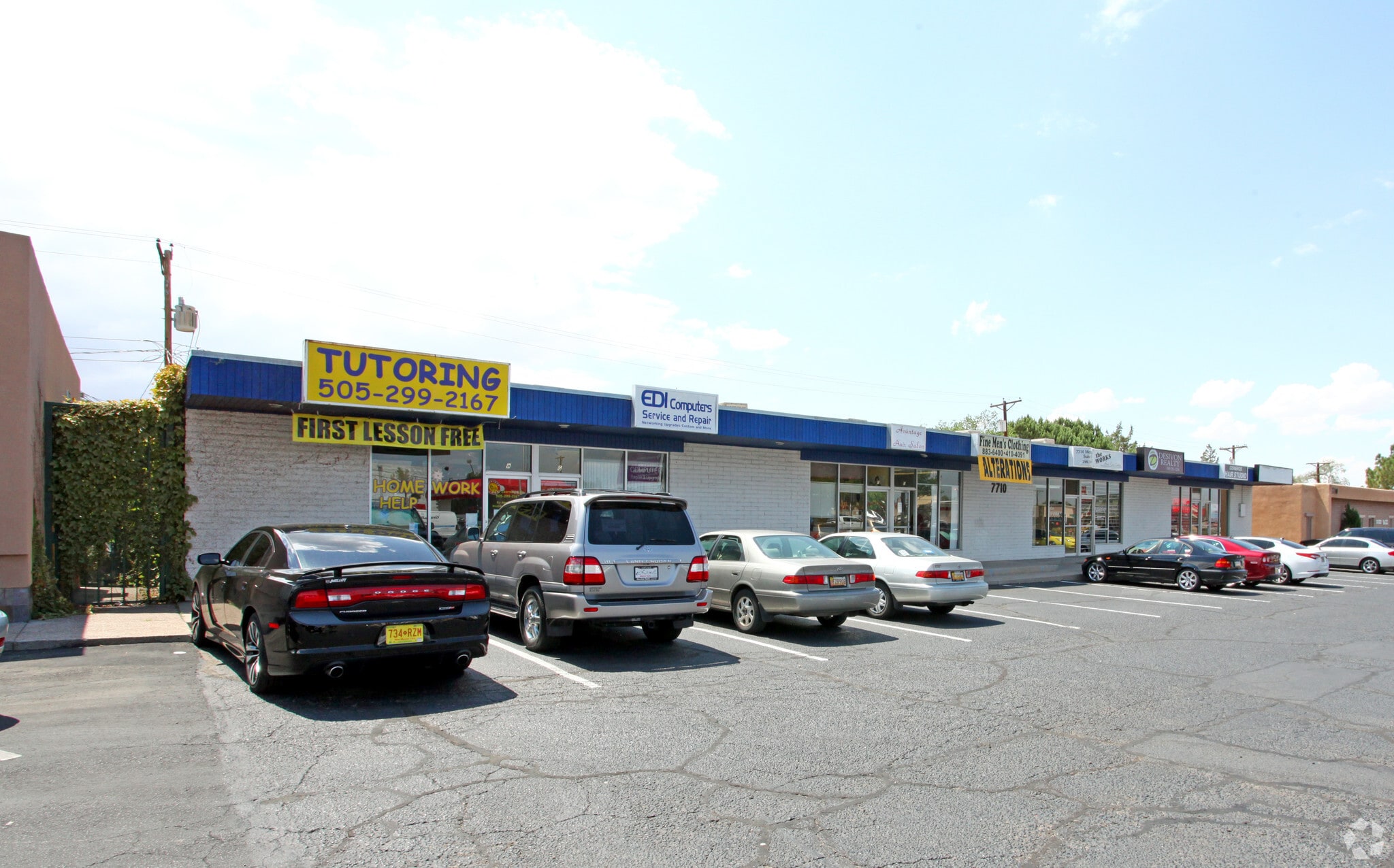 7710 Menaul Blvd NE, Albuquerque, NM for lease Primary Photo- Image 1 of 9