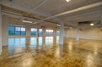 341 39th St, Brooklyn, NY for lease Interior Photo- Image 2 of 5