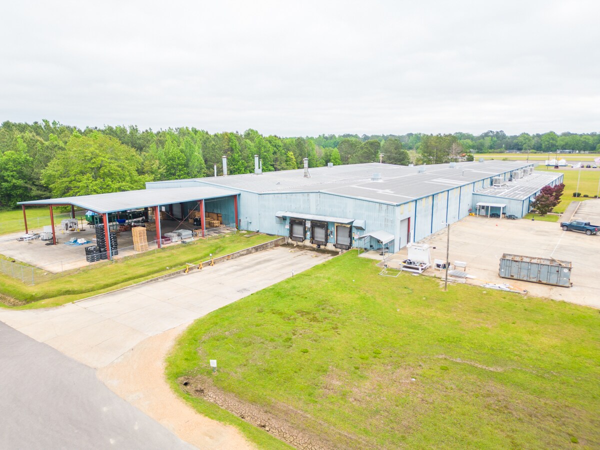 221 Fabritek Dr, Columbus, MS à vendre Photo du bâtiment- Image 1 de 36