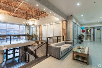 58-78 Jay St, Brooklyn, NY for lease Building Photo- Image 2 of 4