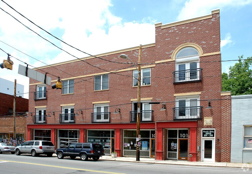 3205 N Davidson St, Charlotte, NC à louer - Photo du bâtiment - Image 2 de 4