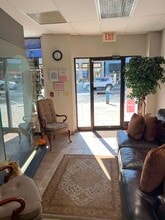 315 Springfield Ave, Summit, NJ for lease Interior Photo- Image 2 of 12