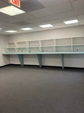 7201-7211 Hanover Pky, Greenbelt, MD for lease Interior Photo- Image 1 of 10
