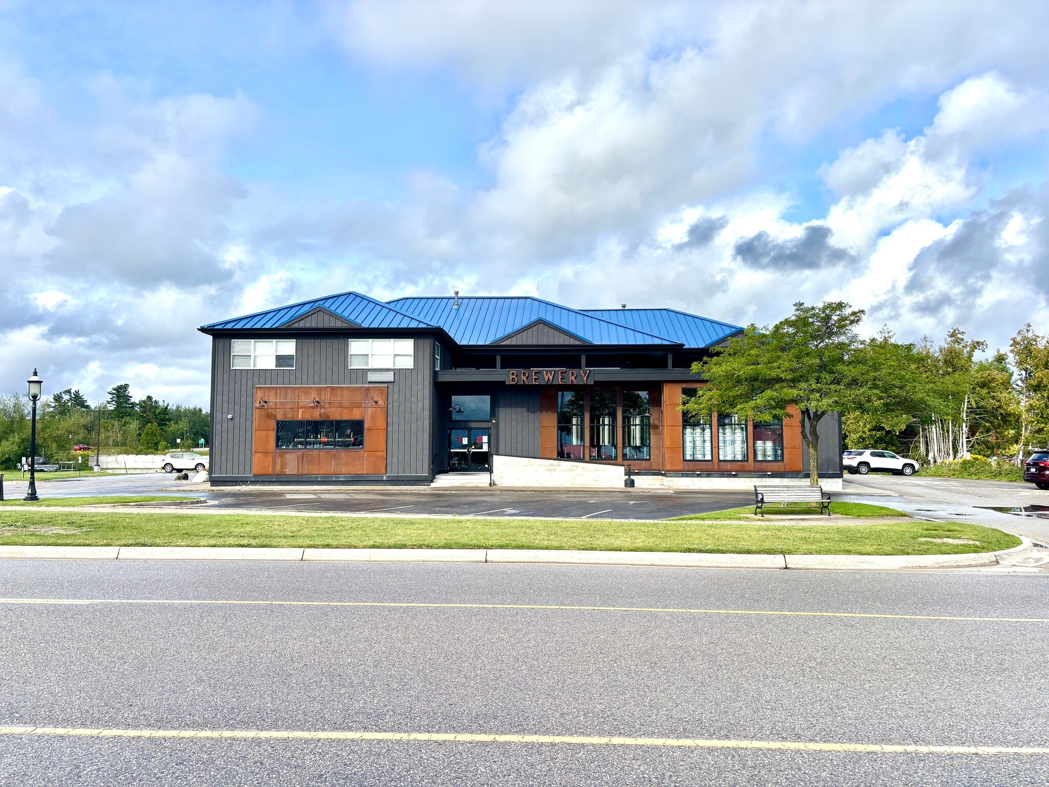 810 S Huron, Mackinaw City, MI for sale Building Photo- Image 1 of 4