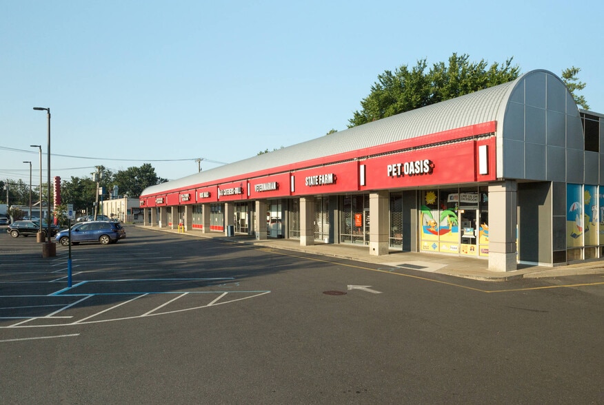1650 Richmond Ave, Staten Island, NY for lease - Building Photo - Image 3 of 6