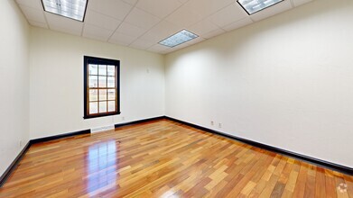 10144 N Port Washington Rd, Mequon, WI for lease Matterport 3D Scan- Image 1 of 11