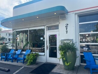 Plus de détails pour 211 Rutledge Ave, Charleston, SC - Commerce de détail à vendre