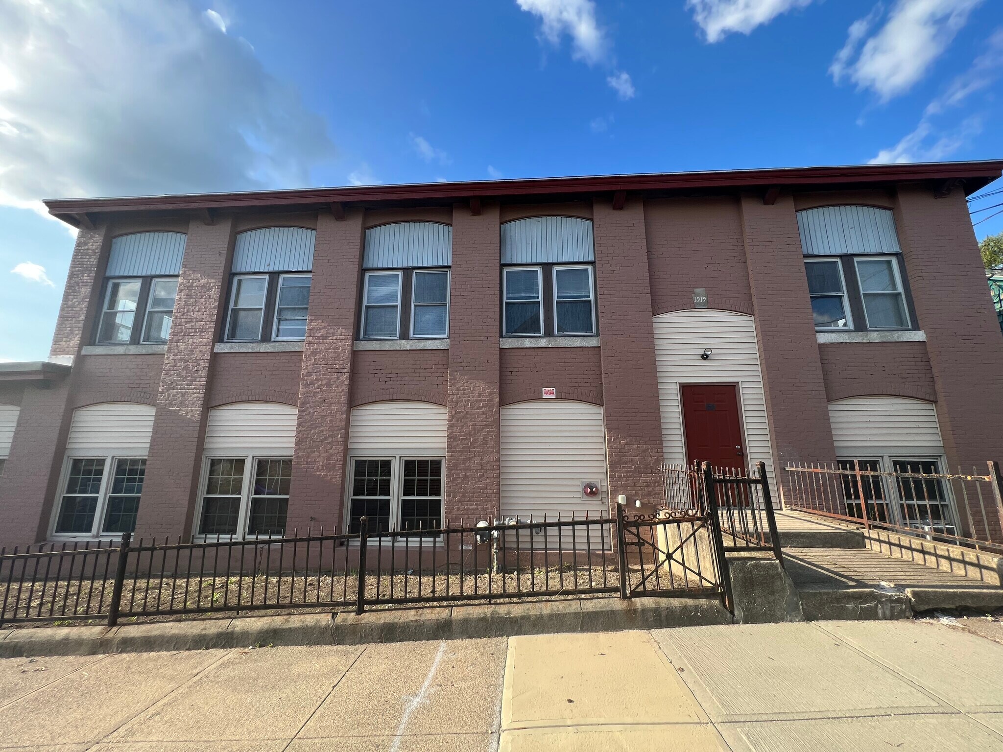 27-31 Privet St, Pawtucket, RI à vendre Photo du bâtiment- Image 1 de 29