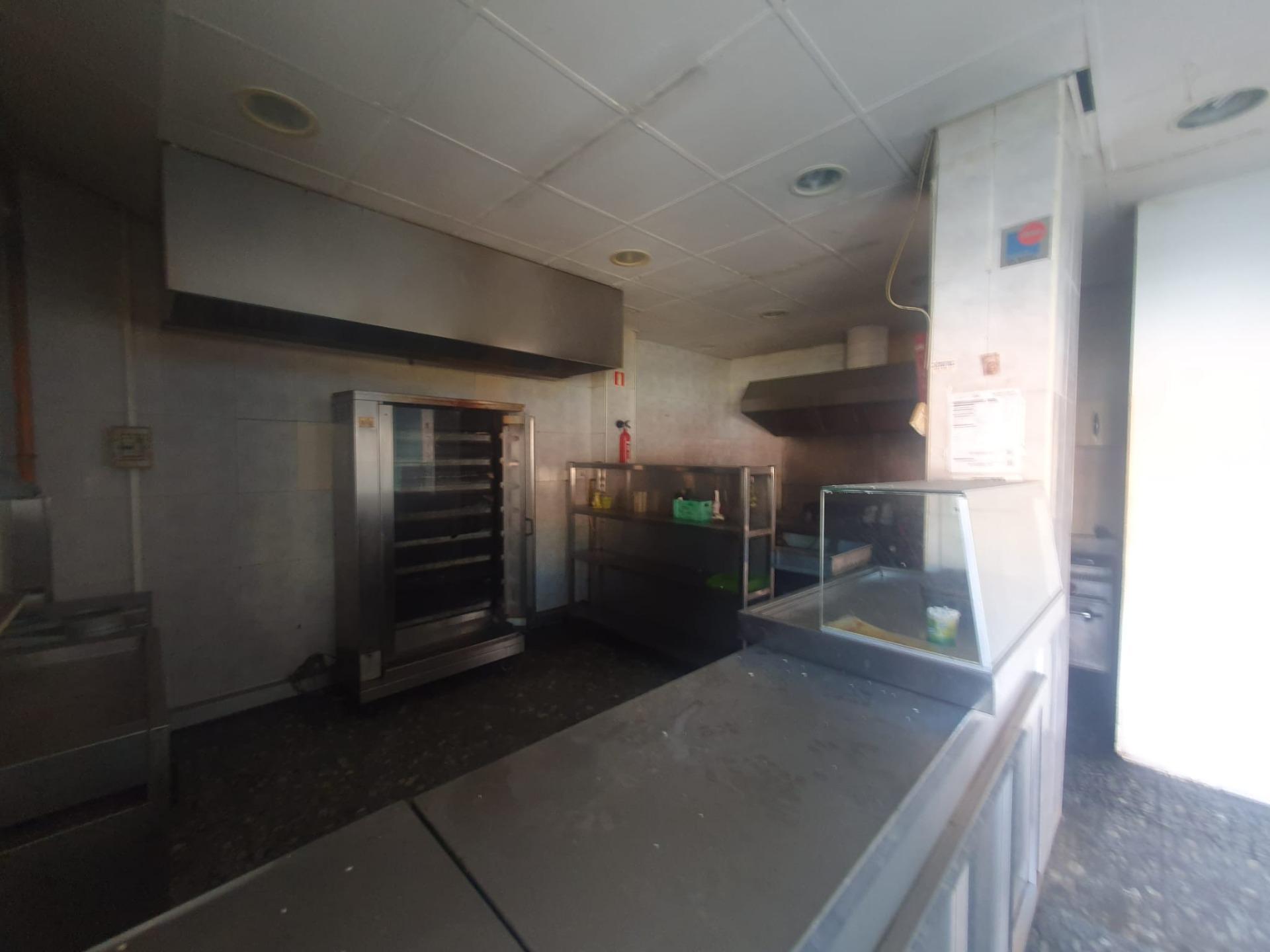 Barzola, Sevilla, 26, SEVILLA, Sevilla for sale Building Photo- Image 1 of 8