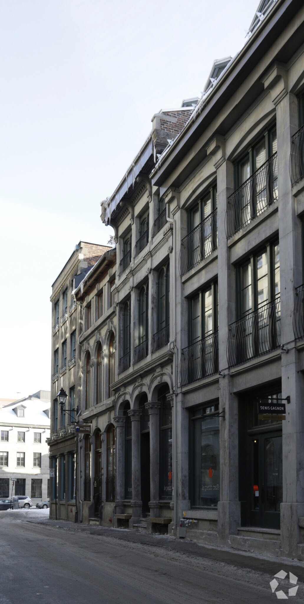 164 Rue Saint-Paul O, Montréal, QC à vendre Photo principale- Image 1 de 1