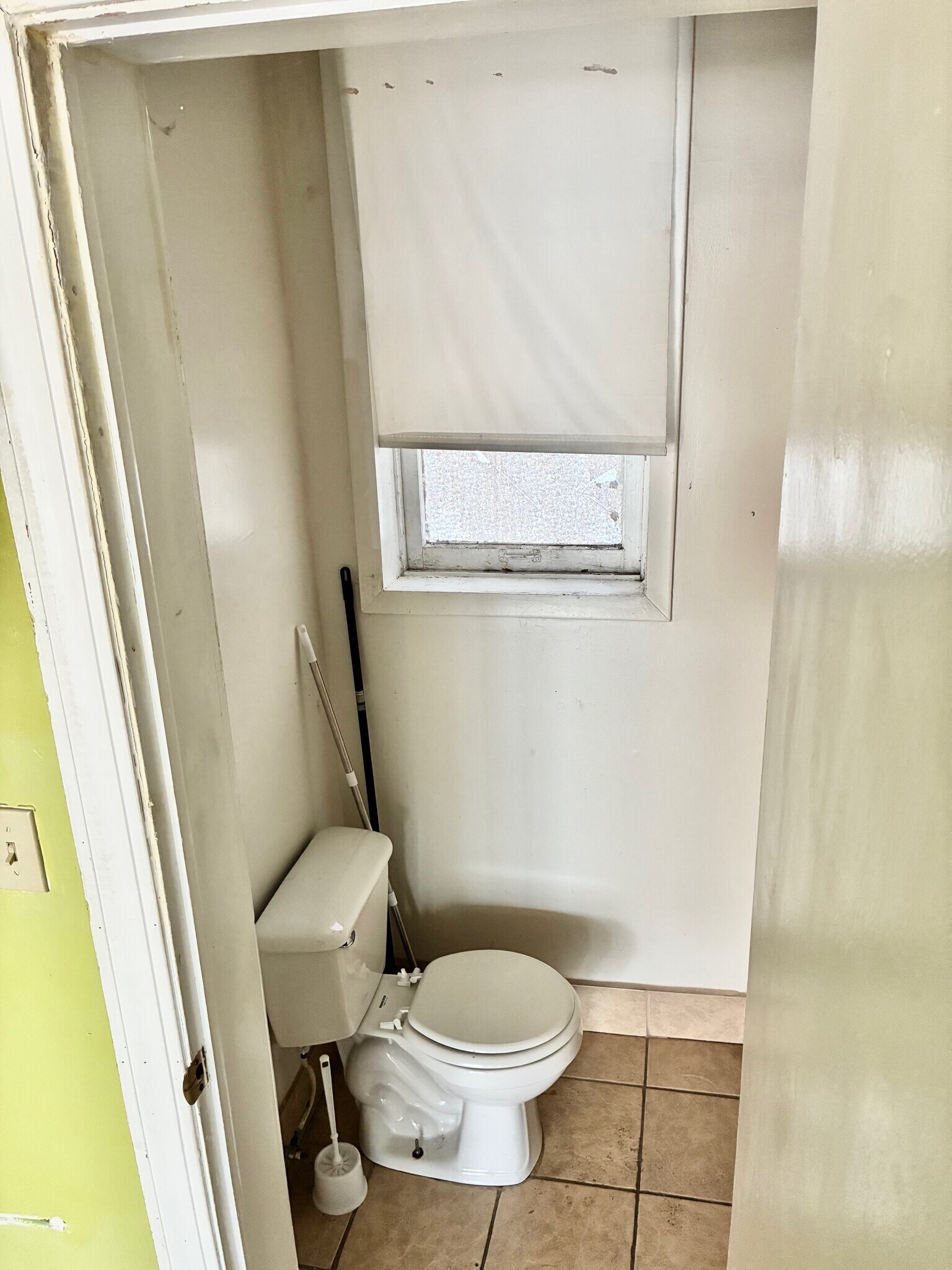 6642-6654 N Clark St, Chicago, IL for lease Interior Photo- Image 1 of 2