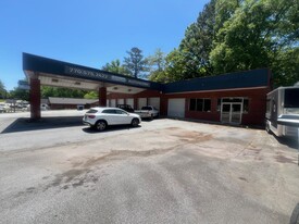 Former Auto Repair / Goodyear / Fina - Propriété automobile