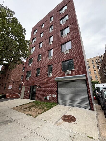 2116 Colonial Ave, Bronx, NY à vendre - Photo principale - Image 1 de 2