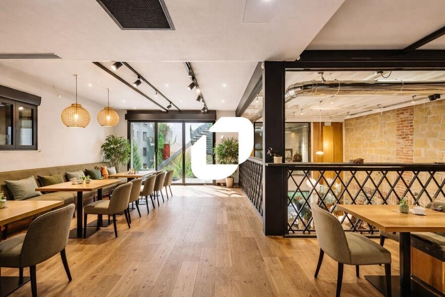 31 Rue Faidherbe, Paris for lease - Building Photo - Image 3 of 15