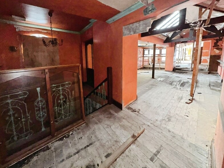 15 Huntbach St, Stoke On Trent for sale - Building Photo - Image 2 of 9