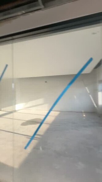 99 19th St, Brooklyn, NY à louer - Vidéo sur l’inscription commerciale - Image 2 de 10