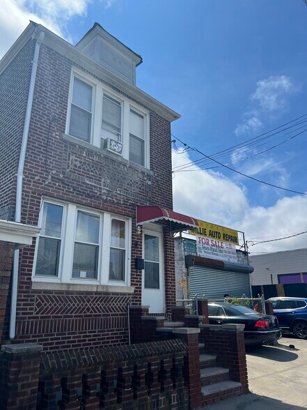 994 Remsen Ave, Brooklyn, NY à vendre - Photo du bâtiment - Image 2 de 11