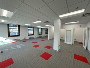 201 N 7th St, Lincoln, NE à louer Photo du bâtiment- Image 2 de 7